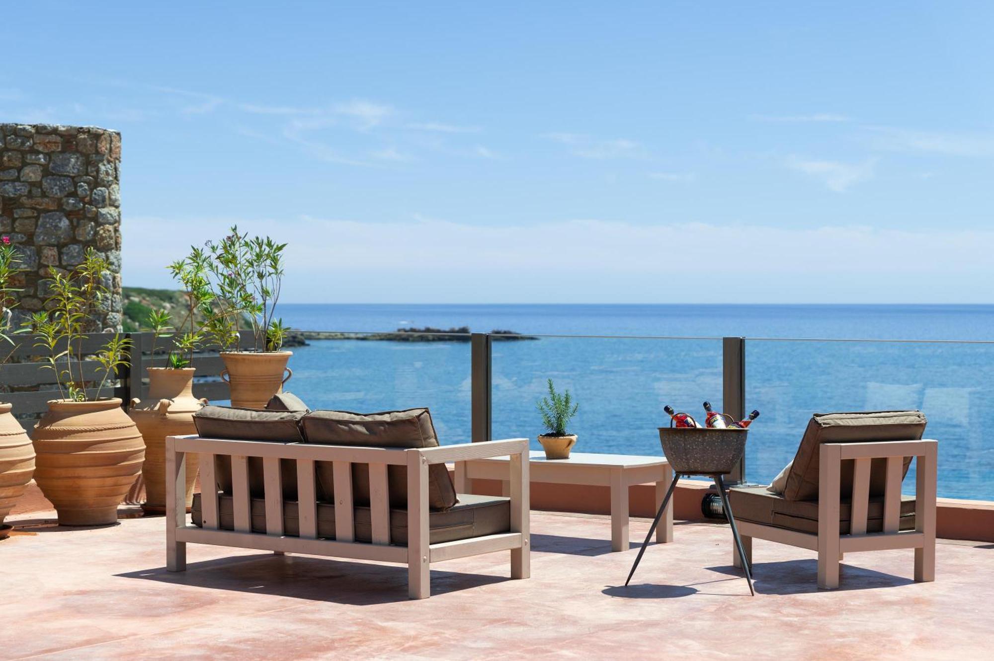 Stone Luxury Suites - Adults Only Archangelos  Dış mekan fotoğraf