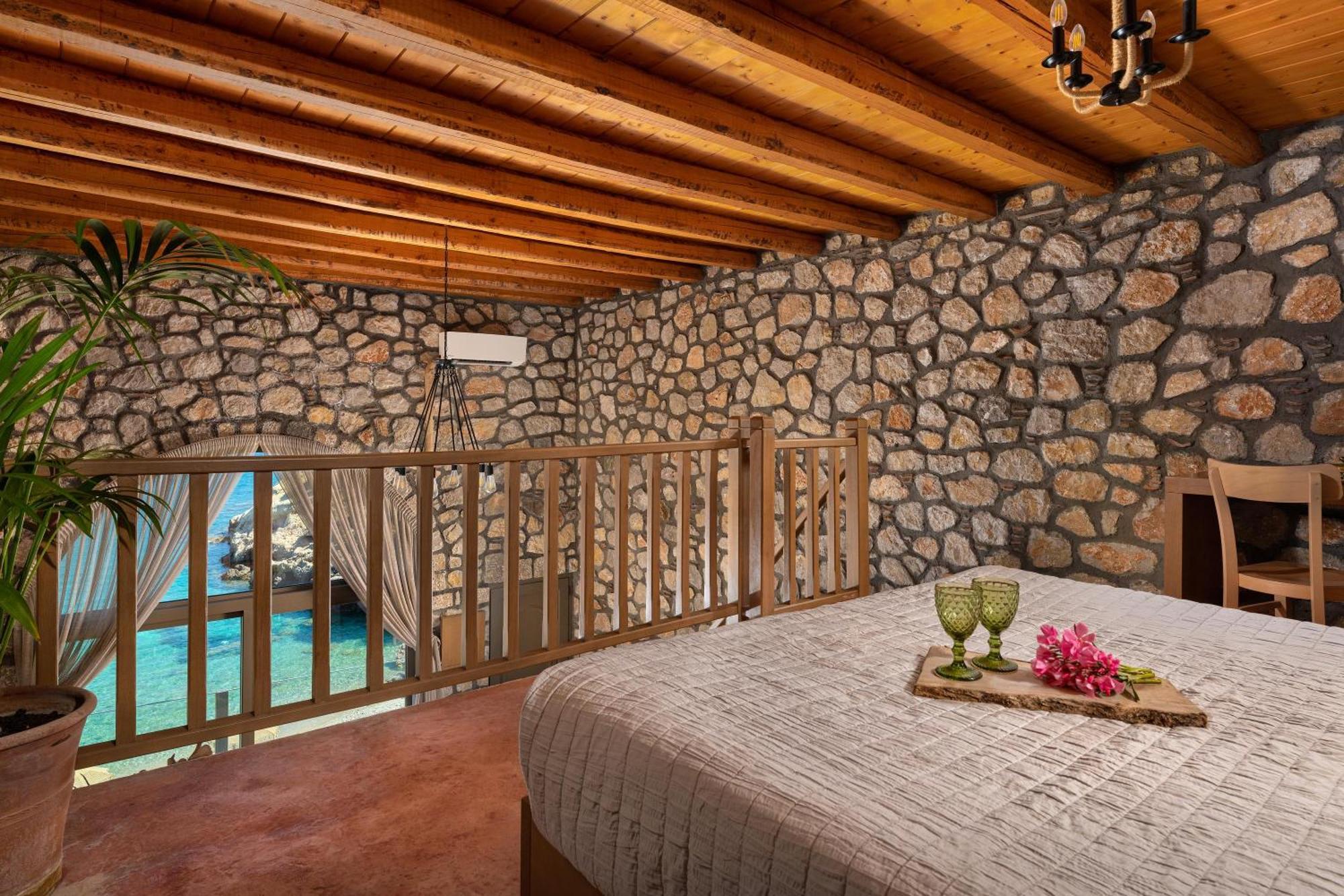 Stone Luxury Suites - Adults Only Archangelos  Dış mekan fotoğraf