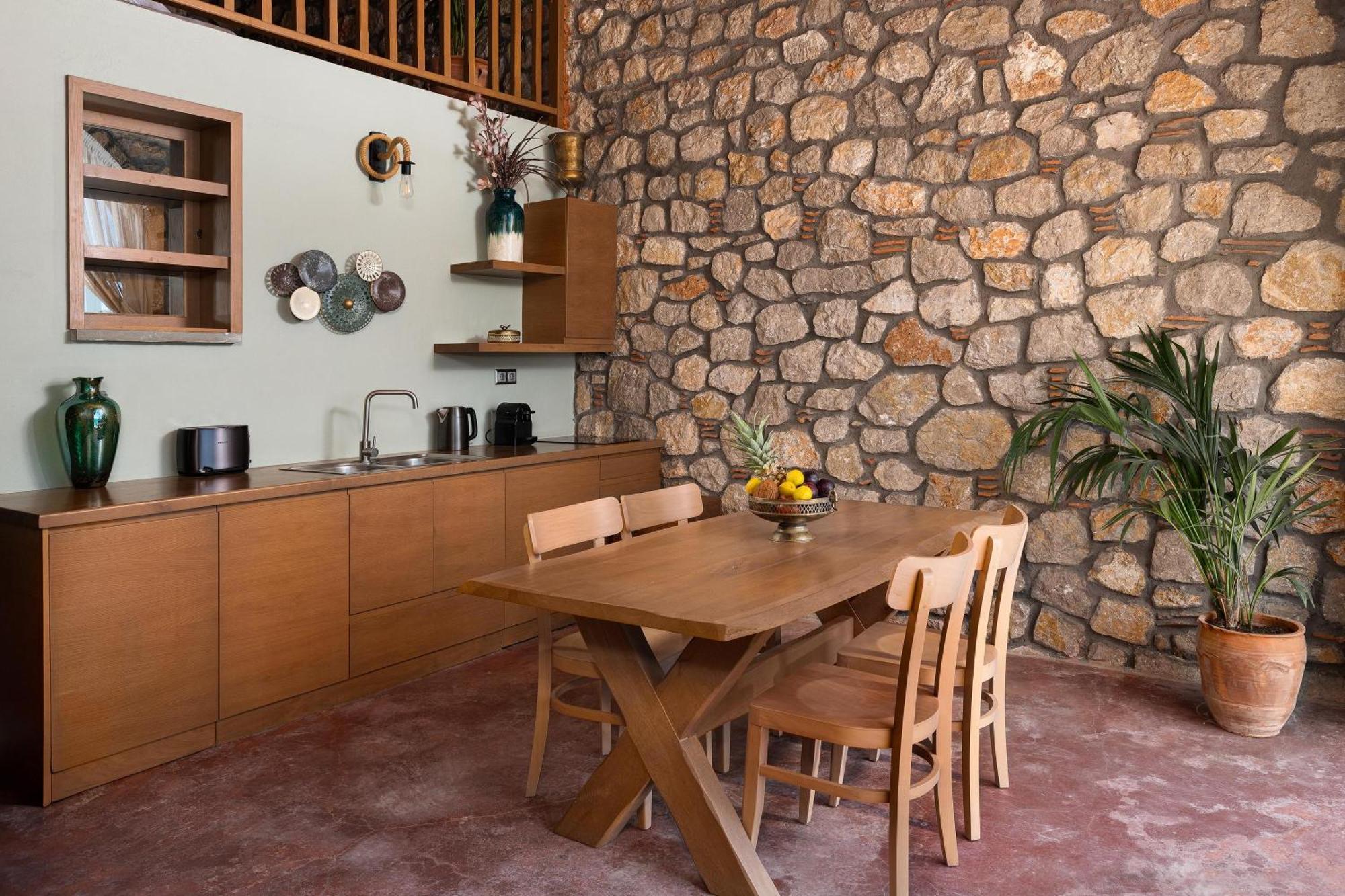 Stone Luxury Suites - Adults Only Archangelos  Dış mekan fotoğraf